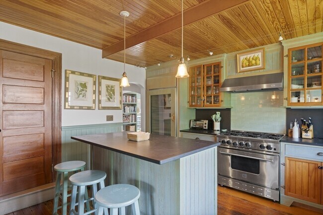21 McKinley Ave