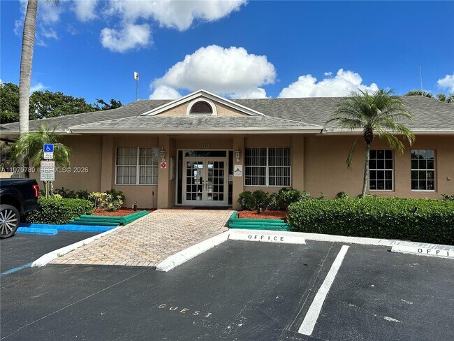 Photo - 1941 NW 96th Terrace Unit 8B