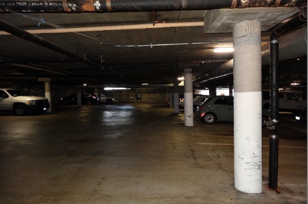 Building - 888 Hilgard