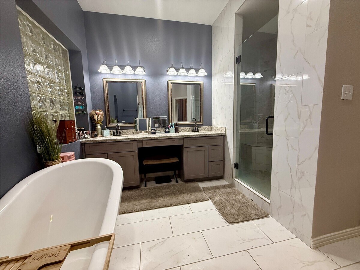 Photo - 11719 Gray Forest Trail