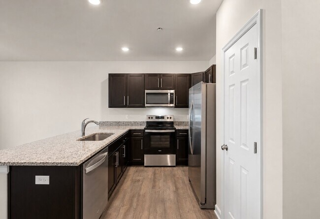 Photo - 152 Baker Dr