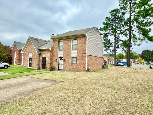 Photo - 6338 Kirby Downs Dr