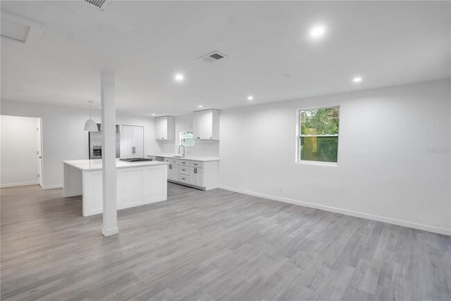 Photo - 107 W Virginia Ave