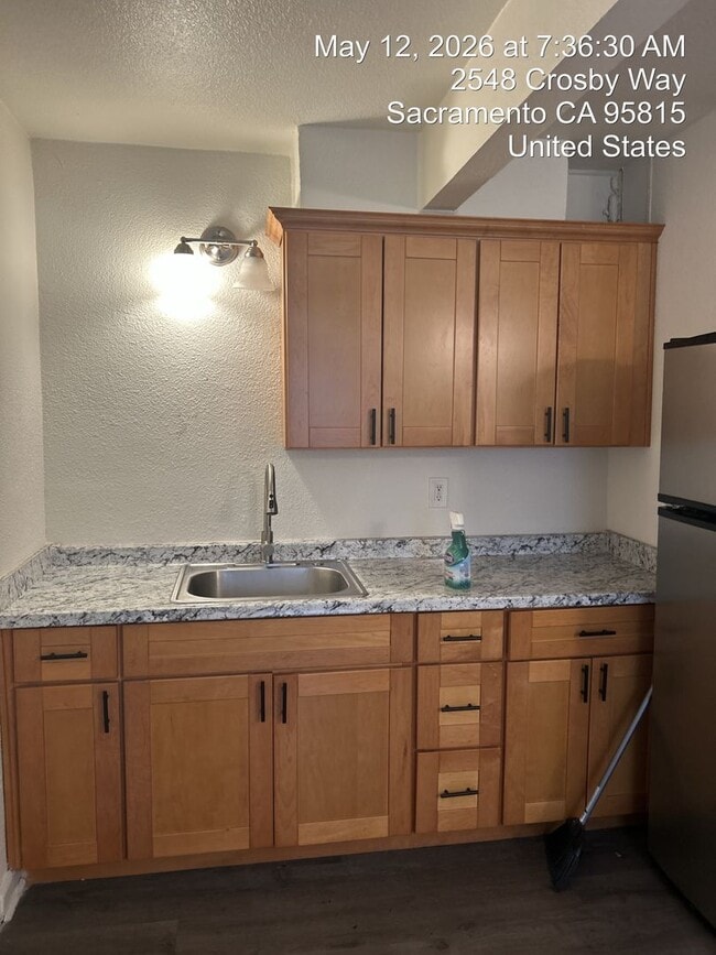 Building Photo - 2540/44/48 CROSBY WAY Unit 2548 CROSBY