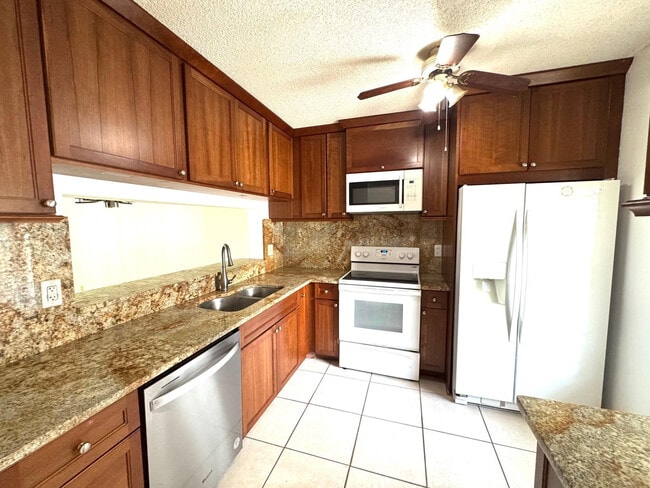 Photo - 2424 NW 89th Dr Unit 2424