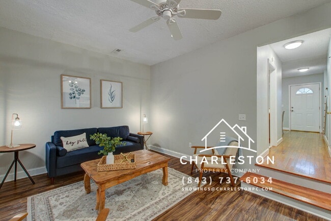 Building Photo - 713 Davenport Dr