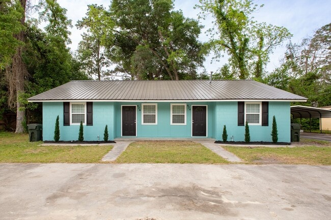 Building Photo - 926 Highsmith St