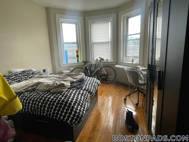 1193 Commonwealth Ave Unit 20