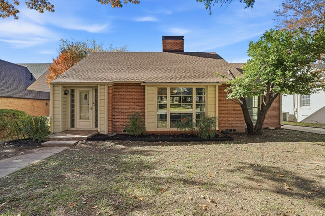 Photo - 2608 Highview Terrace