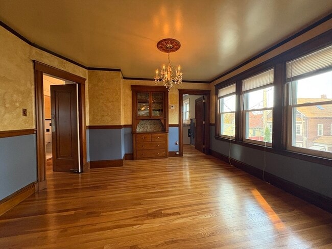 Building Photo - 157 Hillside St Unit 2