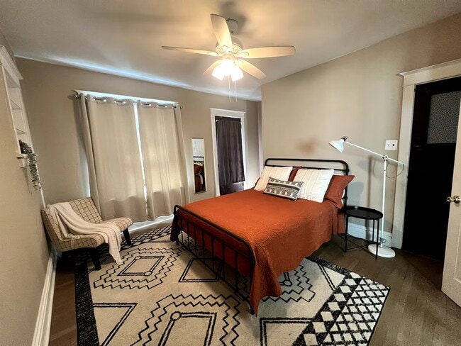 Photo - 4240 Lawn Ave Unidad 4240A