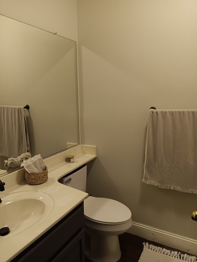 Photo - 2825 Tulare Ct