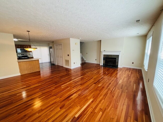 Photo - * RE-RENAL AVAILABLE ON 6/16/26 * 3 Bedroom 2.5 Half Bath Townhouse with 2 Car Garage
