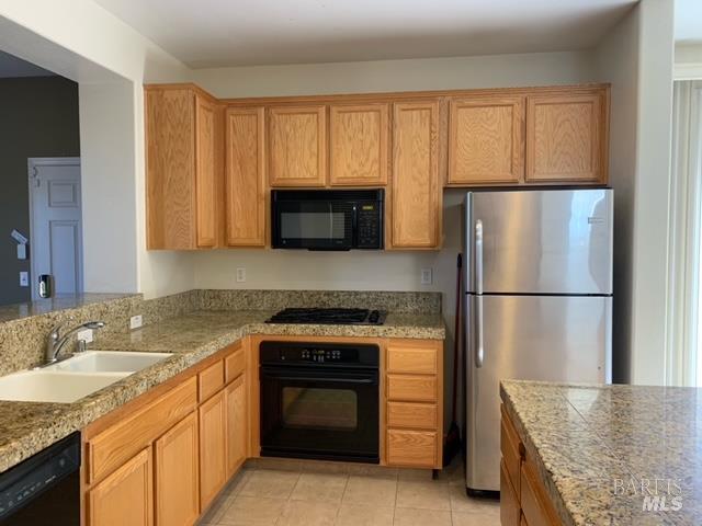 Photo - 408 Canyon Ct