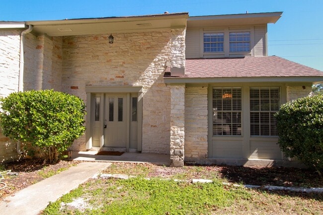 Photo - Updated 4 Bedroom • 2.5 Bath • West Round Rock • Downstairs Primary Suite • Two Living Areas • La...