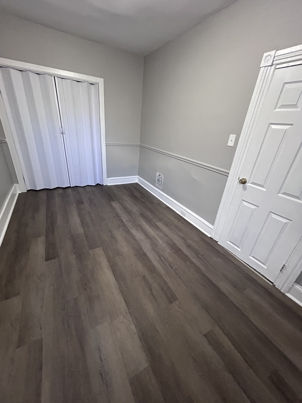 Photo - 5819 Pemberton St