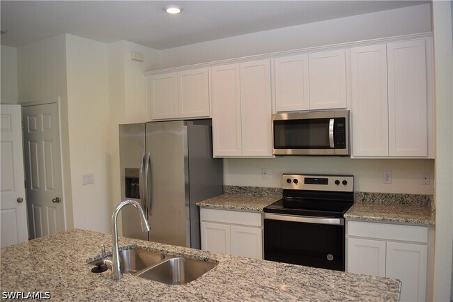 Photo - 3314 Needle Terrace