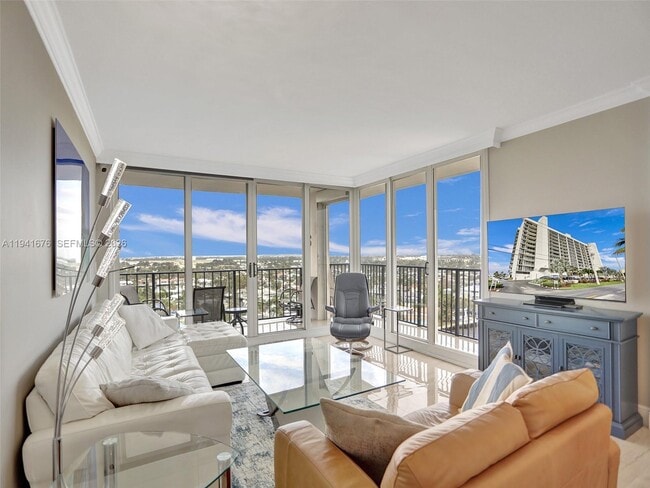 Photo - 521 N Riverside Dr Unit 1209