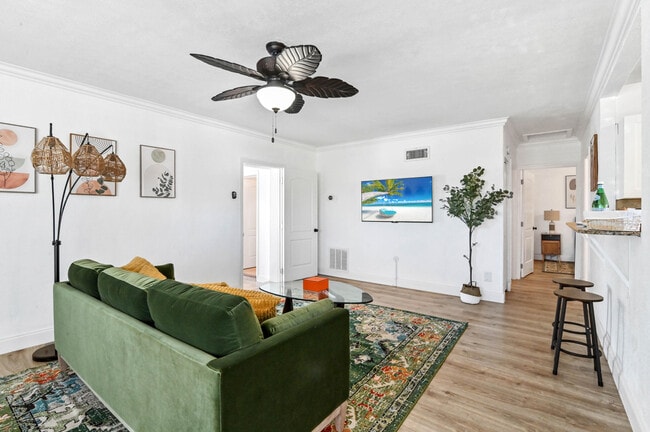 Photo - 1032 W Jennings St