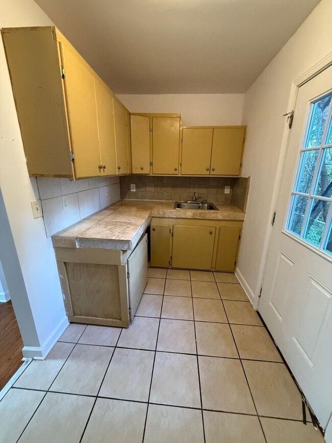 Photo - 2 bedroom 1 bath Single Family House