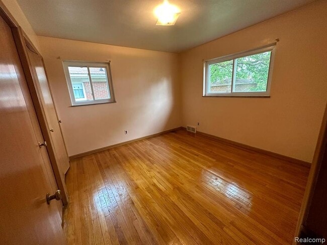 Photo - 28876 Palm Beach Dr