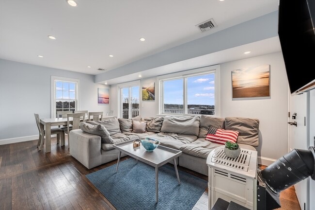 Photo - 17 Silva Ct Unidad 3