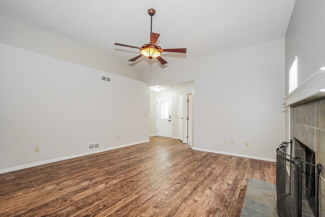 Photo - 1270 Pinnacle Dr