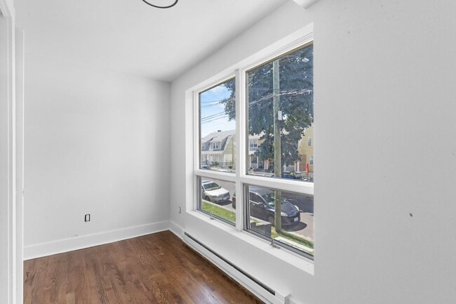 Photo - 366 Remington St