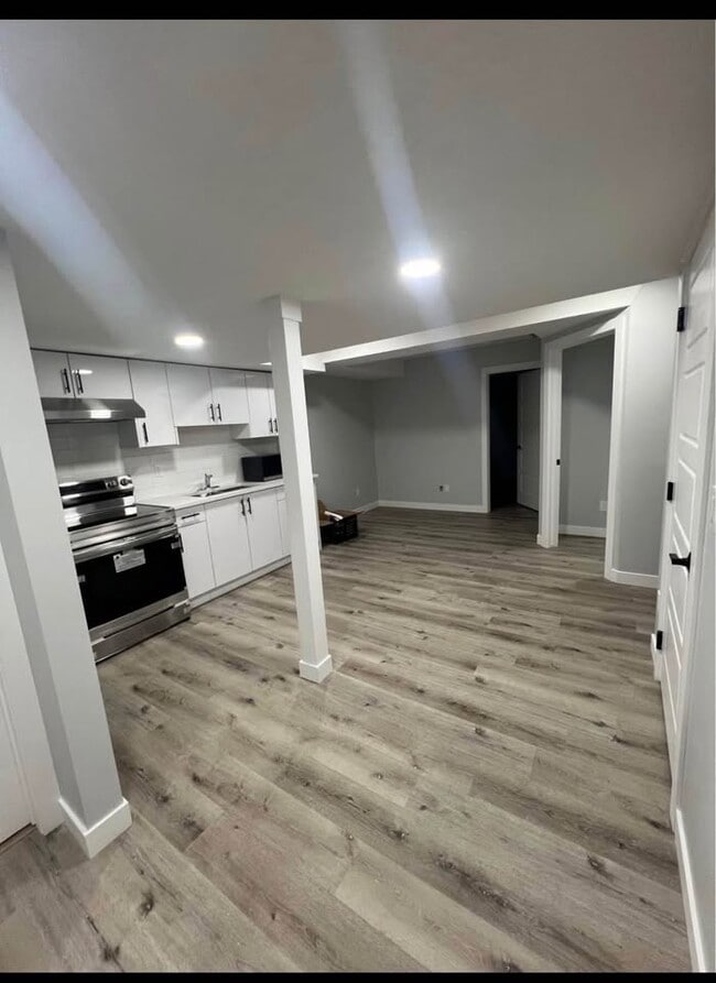 Photo - 3316-3160 160 St SW