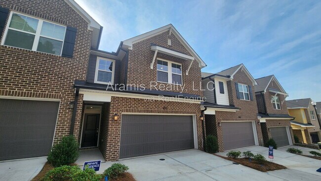 Photo - 450 Laurelwood Ln