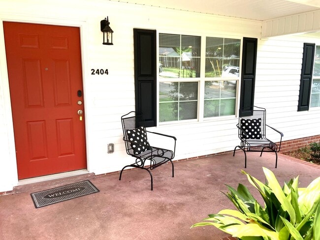 Photo - Charming 3 bed, 3 bath Home in Prime Augus...