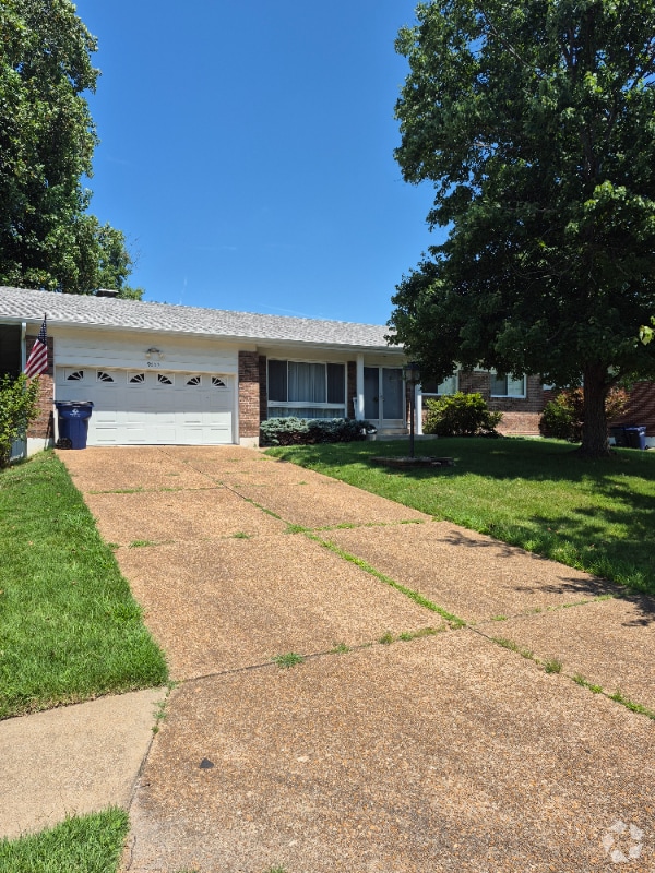 Building Photo - 9663 Yorkshire Estates Dr Rental