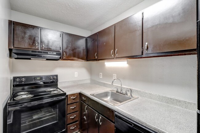 Photo - Timberland Apartments