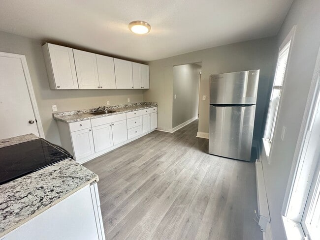 Photo - Renovated 4 Bedroom and 1.5 Bath Unit 15 Fletcher