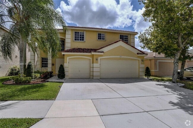 Building Photo - 4322 Fox Ridge Dr Rental