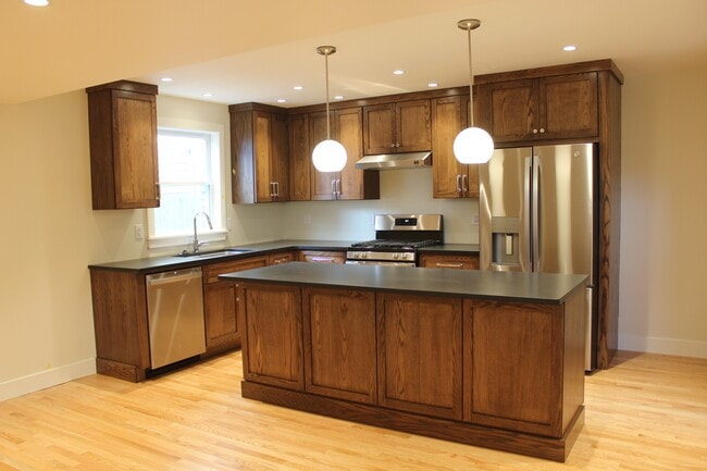 Photo - 2606 Larkins Wy