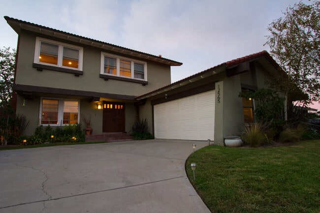 Photo - 12565 Milton St