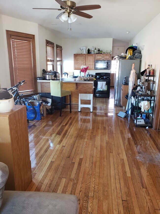 Photo - 13 S Blair St Unidad 13