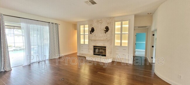 Photo - 169 Winding Oaks Ln
