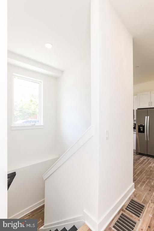 Photo - 1433 Brown St Unit 3