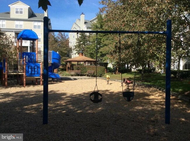 Building Photo - 14505 Hampshire Hall Ct