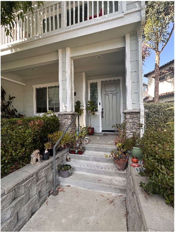 Photo - 817 Coriander Ln