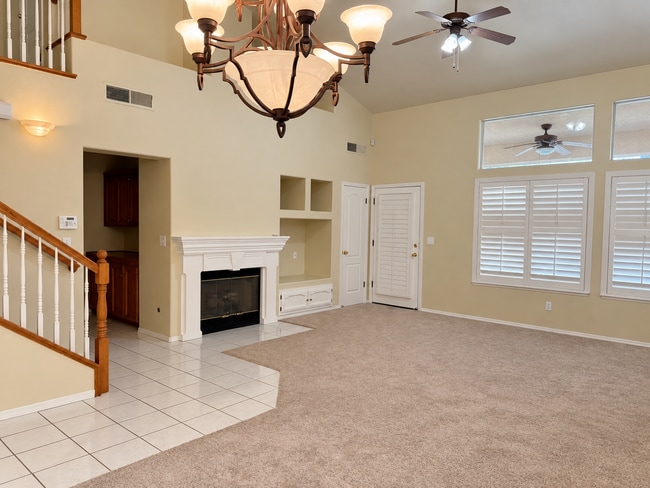 3750 W Vincent Ln
