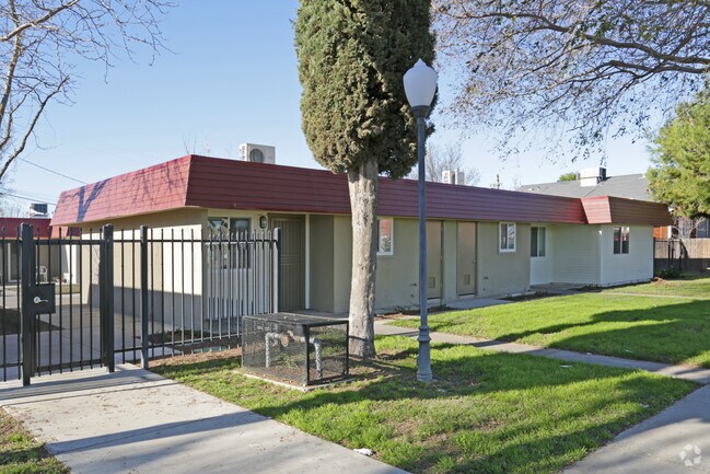 Photo - Mendota Apartments
