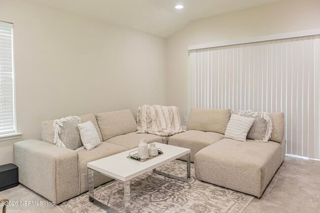Photo - 7112 Emsley Cir