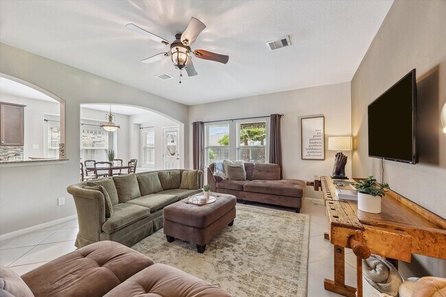 Photo - 346 Marble Springs Ln