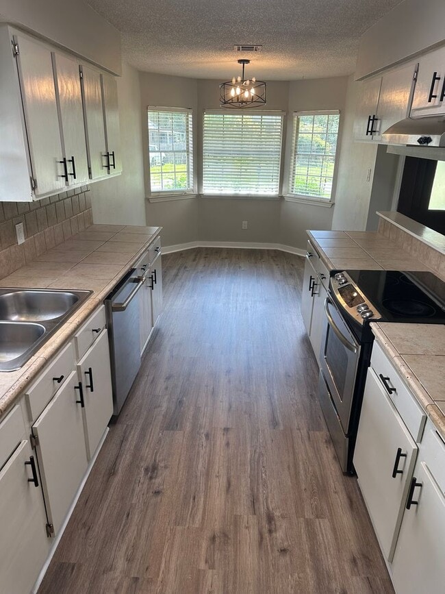 Photo - All New Flooring Throughout!