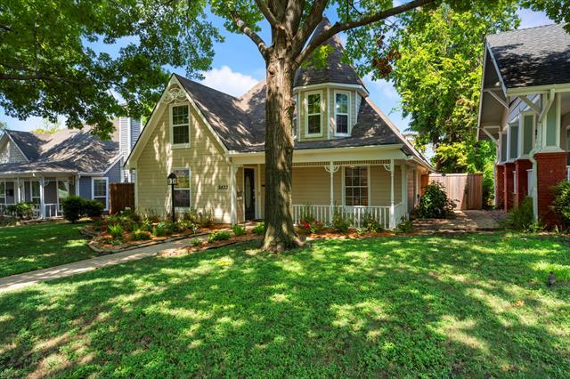 Building Photo - 5833 Victor St