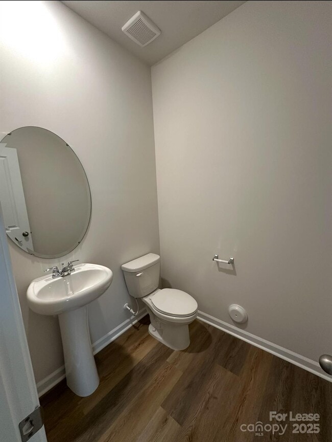 Photo - 118 Way Cross Ln