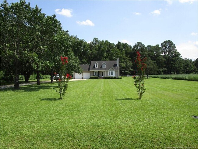 7256 Goldsboro Rd